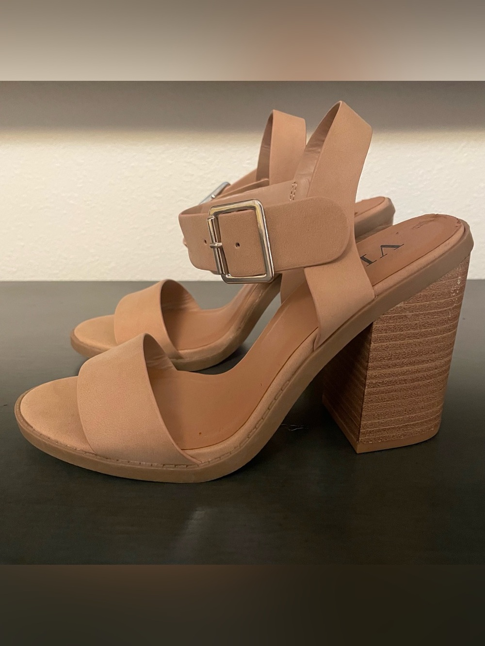 VICI Chunky Block Heel Sandals in Nude, women’s size 7